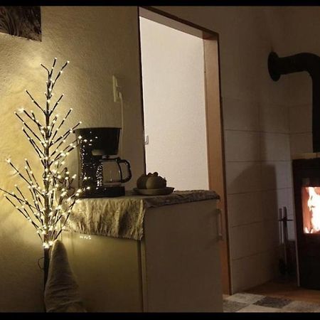 Lovely 1-Bed Apartment In Koblenz Koblenz  Exterior foto